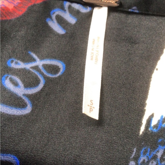 FREE PEOPLE SILKY NIGHTS FLORAL BLOUSE SMALL - Picture 8 of 15